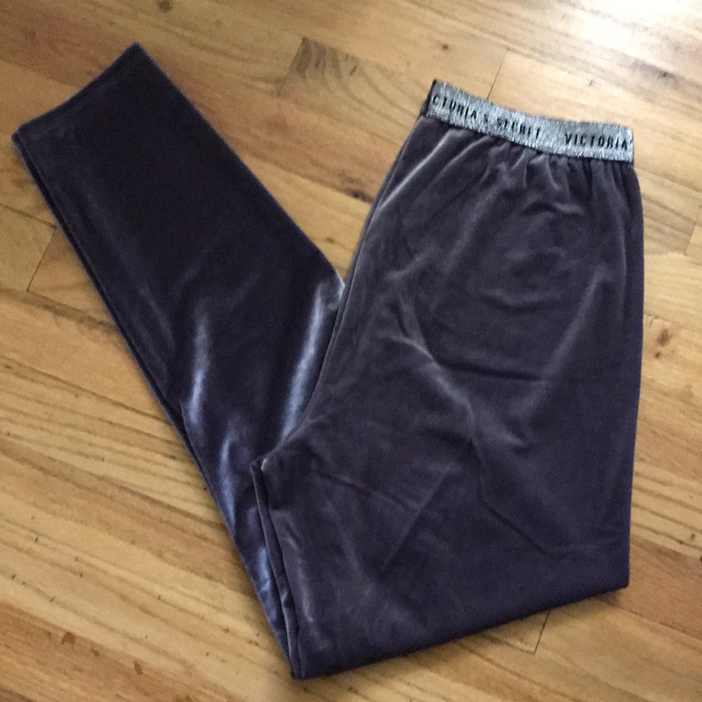 VS beautiful velour leggings